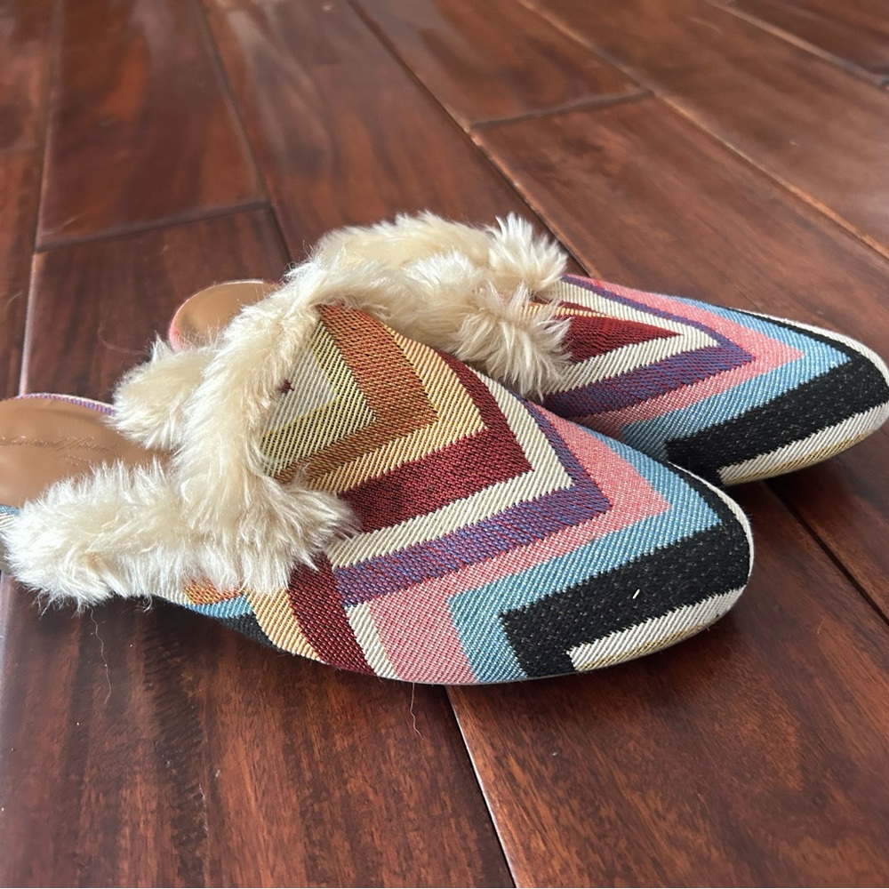 Multicolor Chevron Fur-Lined Women's Mules